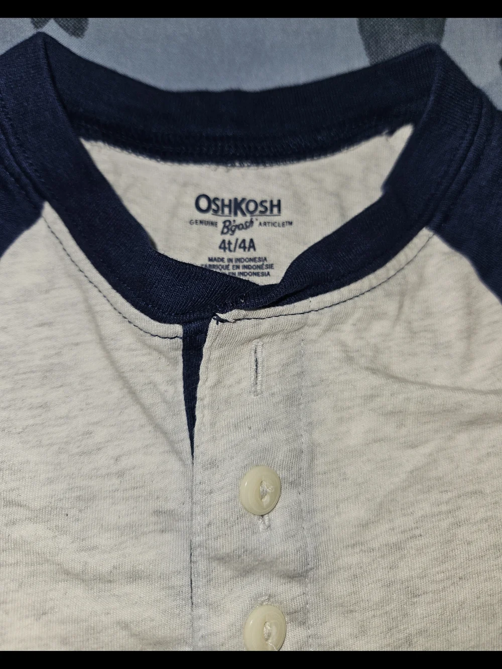OshKosh B'gosh Gray Body Navy Raglan Henley Tee with Orange Stripes 4T